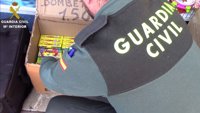 Intervienen 15.000 unidades de artículos pirotécnicos a la venta en casetas de Palma