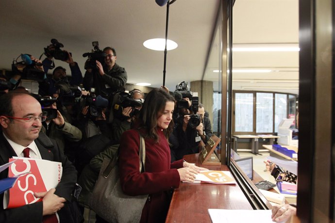 Inés Arrimadas y Miquel Iceta en el Tribunal Constitucional