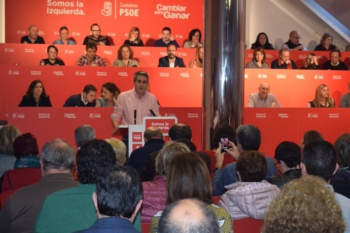 Pablo Zuloaga interviene en su primer Comité Regional