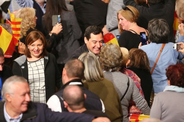 El presidente del PP-A, Juanma Moreno, en la campaña electoral del 21D