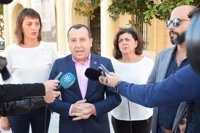 PSOE-A espera un buen resultado del PSC en las elecciones catalanas y confía en que se recupere la estabilidad