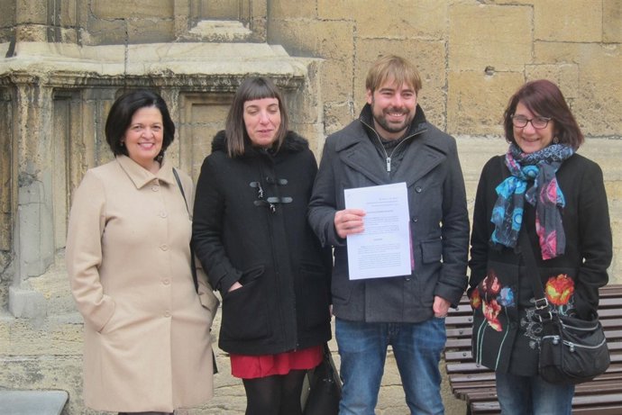 Daniel Ripa, segundo por la derecha         