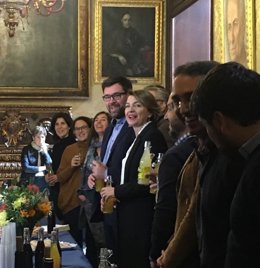 El alcalde felicita la Navidad a los medios