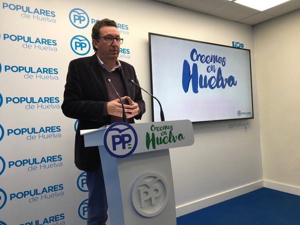 El presidente provincial del PP de Huelva, Manuel Andrés González.