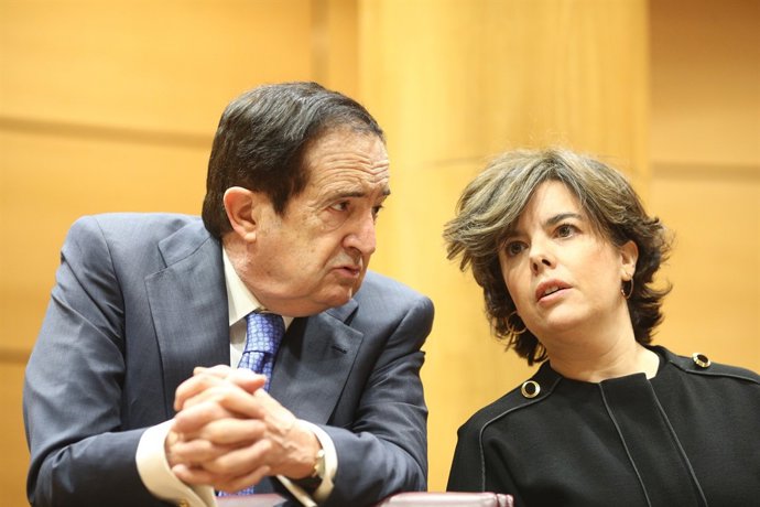 Santamaría i Juan José Lucas al Senat
