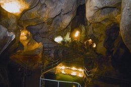 Cueva del Tesoro rincón de la victoria málaga turismo cavidad gruta visitas