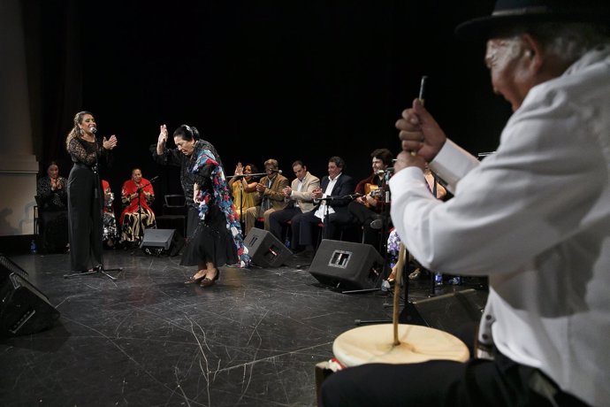Zambomba en los 'Jueves Flamencos' de Fundación Cajasol