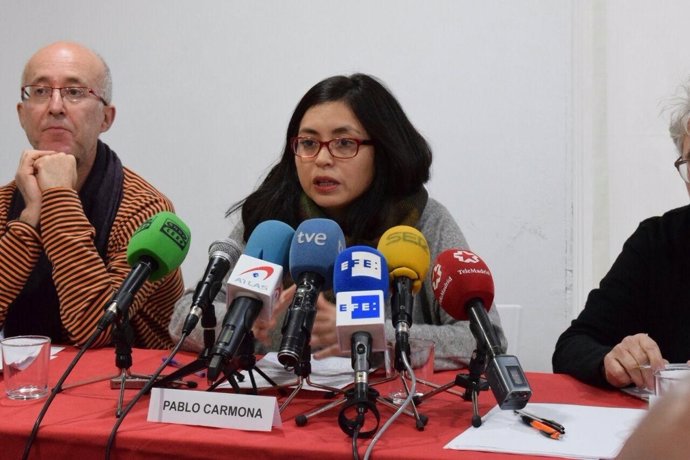 Rommy Arce en rueda de prensa con ediles de Ganemos