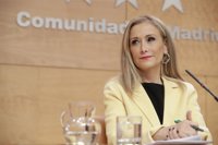 Cifuentes ve "lógico y natural" el cese de Sánchez Mato y lamenta que no se aplicase el código ético tras su imputación 