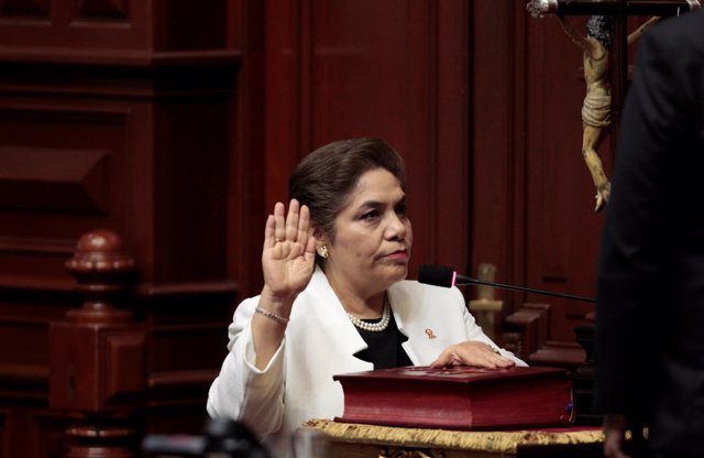 La presidenta del Congreso de Perú, Luz Salgado.