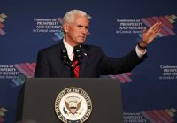 Pence aplaza hasta enero su viaje a Egipto e Israel para estar presente en la votación sobre reforma fiscal en EEUU