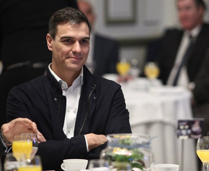 Pedro Sánchez en un acte a Madrid