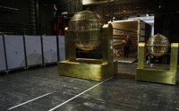 La cuelga y exposición de los números del Sorteo de Lotería de Navidad será el jueves en el Teatro Real de Madrid