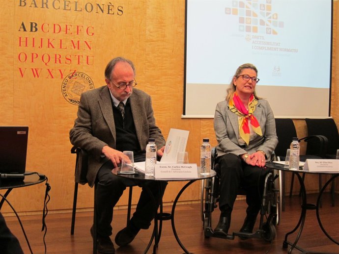  El Pte.Del Consell De l'Advocacia C.Mccragh I La Pta.de Cocemfe Bcn M.P.Díaz