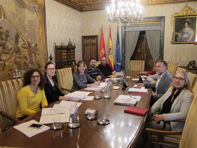 Reunión de trabajo del vicepresidente Miguel Laparra.