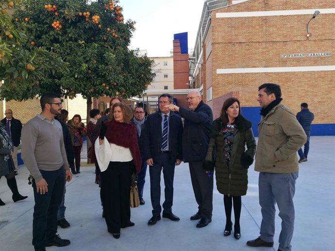Espadas visita el CEIP 'Fernán Caballero'