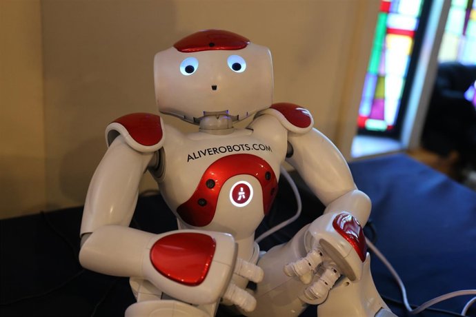 Robot Nao en un seminario del CEU