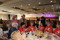 Más de 550 usuarios de centros de participación activa de Granada disfrutan de una jornada de convivencia