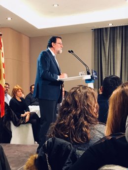 : Mariano Rajoy En Un Mitin En Girona