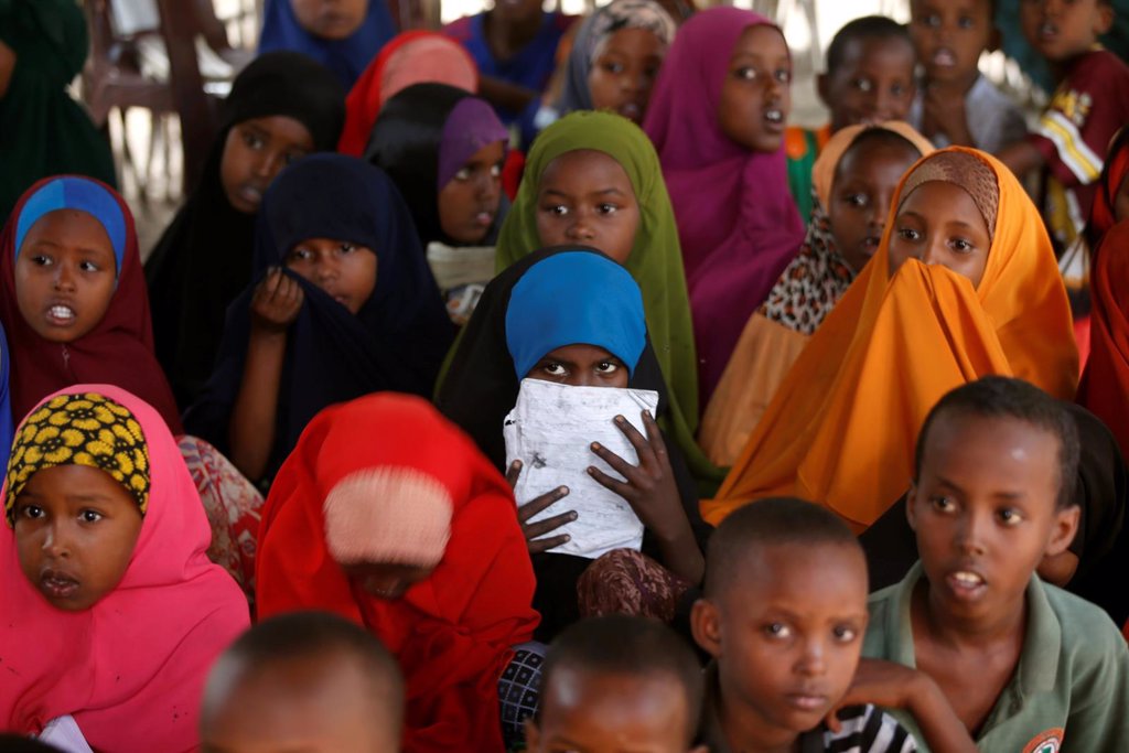 los-refugiados-somal-es-en-dadaab-abocados-a-elegir-entre-los-recortes