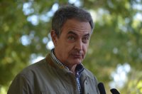 Zapatero critica la "incongruencia" y "falta de solvencia intelectual e ideológica" de los independentistas