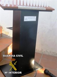 Detenida por robar limosnas en la iglesia de Huércal-Overa y el bolso de la sacristana