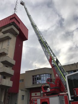 Escala de bomberos de 39 metros 