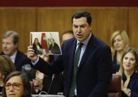 Moreno: Susana Díaz se ha "inhibido" de la campaña del 21-D con un millón de andaluces en Cataluña