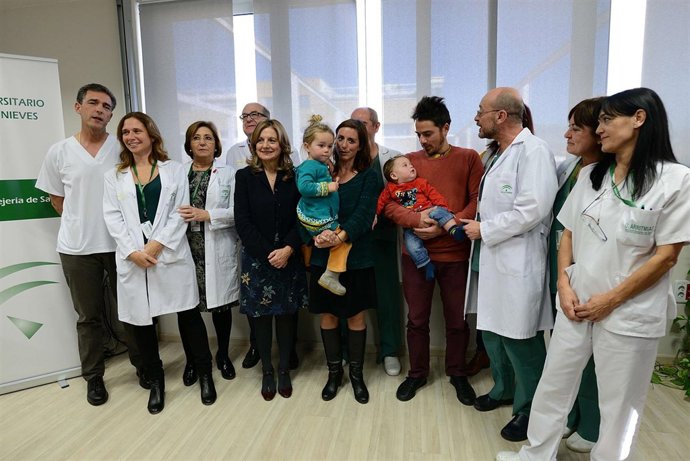 Equipo que operó de una grave arritmia a una bebé prematuro en Granada