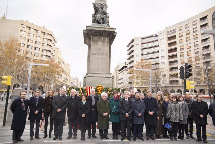 Acto de homenaje al Justicia de Aragón, celebrado hoy en Zaragoza