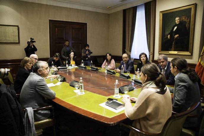 Reunión SMI con Unidos Podemos