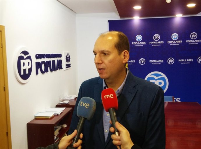 Nota De Prensa (El Pp Afirma Que El Veto De La Junta A La Bajada De Impuestos Pr