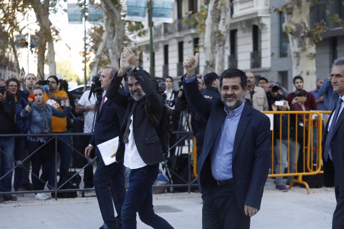 Jordi Sánchez i Jordi Cuixart acudeixen a declarar l'Audiència Nacional