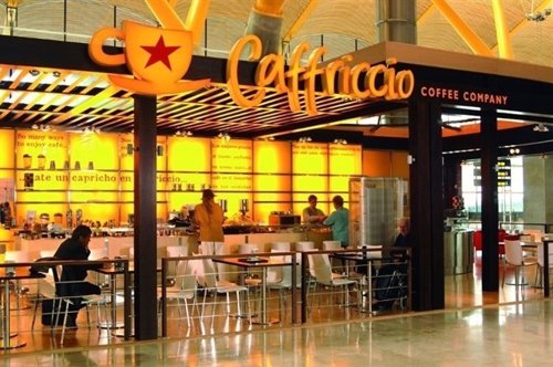 Cafetería en un aeropuerto