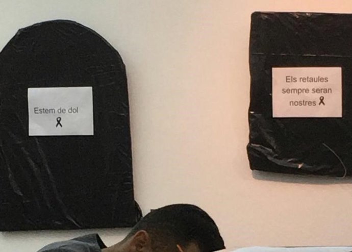 Cuadros tapados en Balaguer (lleida)