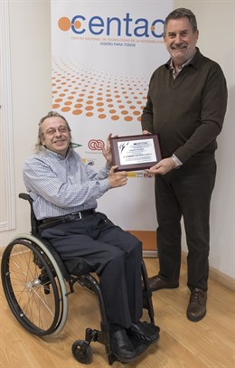 Enrique Muñoz, nombrado Patrono de Honor del Centro Nacional de Tecnologías de l
