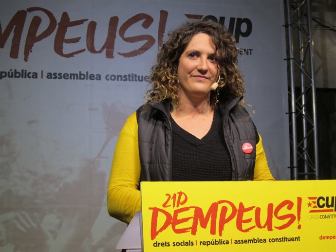 Roda de premsa de Núria Gibert (CUP) sobre el 21D                       
