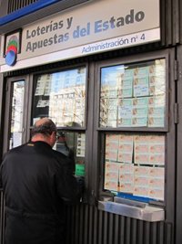 Tarragona, Sort, Badalona y Barcelona distribuyen el segundo premio, 51.244