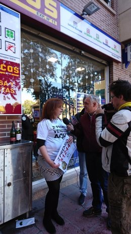 Imagen de la administración mixta de lotería de la calle Almela Costa de Murcia