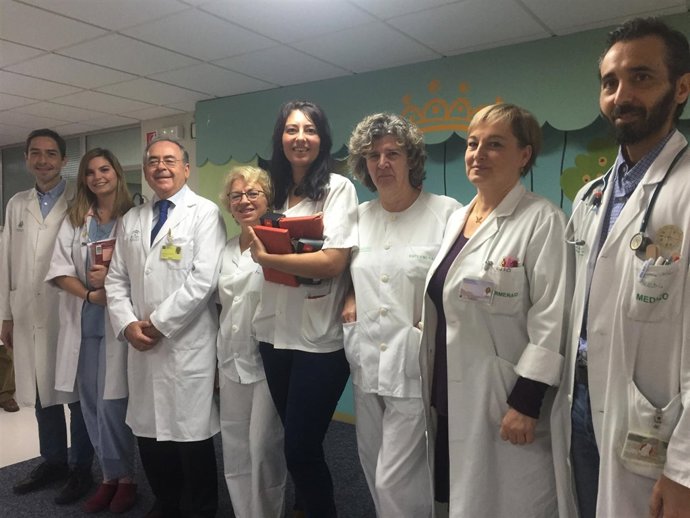 El Hospital Macarena acoge un certamen de cuentos navideños