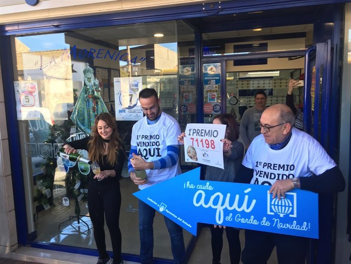 Administración del barrio del Progreso, en Murcia, que ha repartido el Gordo