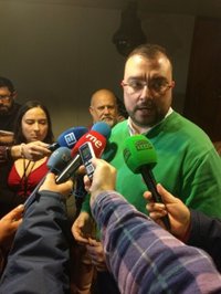 Adrián Barbón (FSA): "Por el todo o nada los asturianos se quedan sin nada"