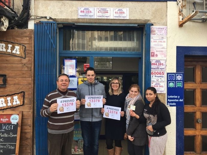 LA ADMINISTRACIÓN NÚMERO 2 HA REPARTIDO PARTE DE UN CUARTO PREMIO