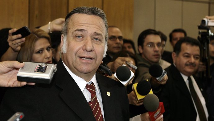 El senador paraguayo Óscar González Daher