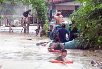 Aumentan a 200 los muertos en Filipinas a causa de las inundaciones provocadas por la tormenta 'Tembin'