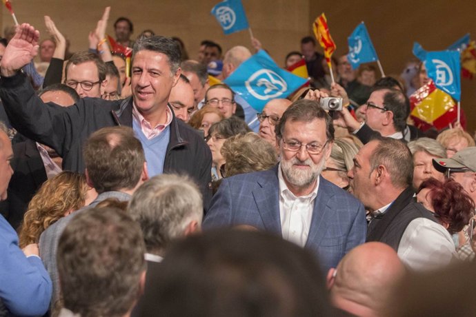 Fotos. Xavier García Albiol, Mariano Rajoy I Alejandro Fernández En Un Mítin En 