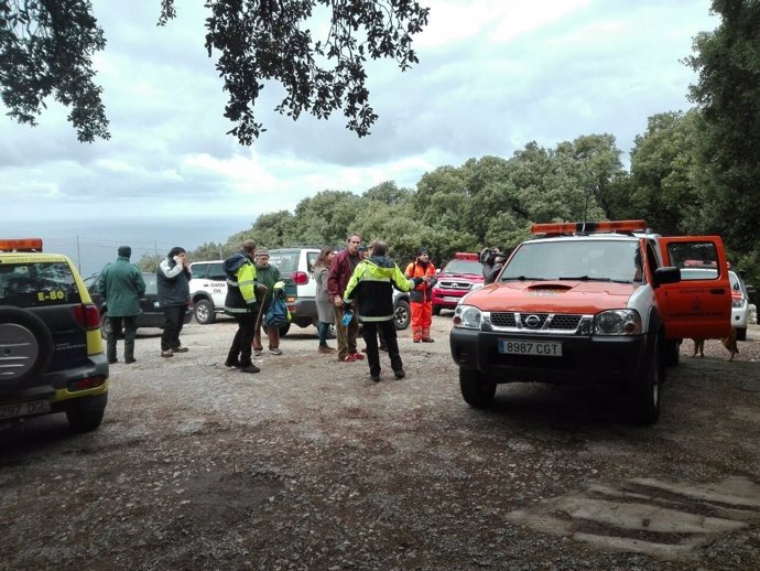 Bomberos, búsqueda ermitaño