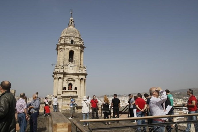 Cubiertas catedral málaga visitantes visitas diócesis templo iglesia