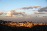 Una familia palestina demuele su propia casa en Jerusalén Este para no pagar a Israel por hacerlo