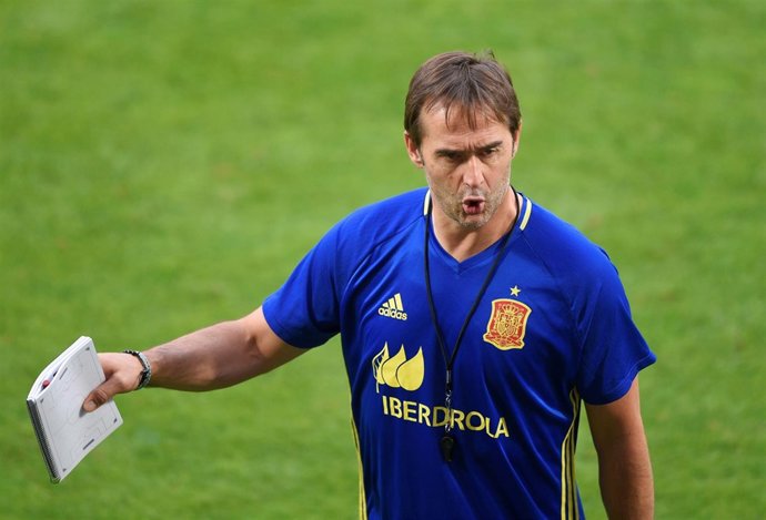  El Seleccionador Nacional De Fútbol Julen Lopetegui